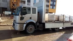 Разгрузка на стройке | Выгружаем цемент