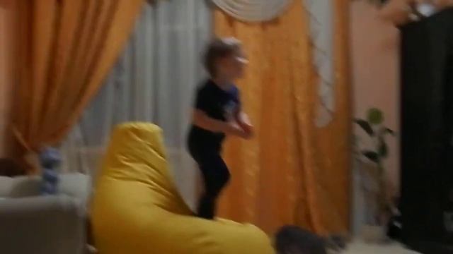 Воваха на "груше"))))) смотреть онлайн