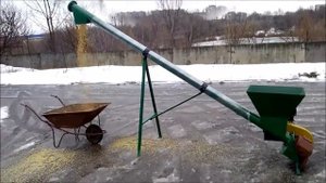Шнековый погрузчик зерна на бензодвигатиле/Бензиновый шнек