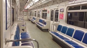 Салон поезда метро 81-717/714.5П "Пришелец"
