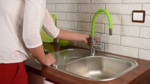 Установка излива FERRO Elastico на кухонный смеситель