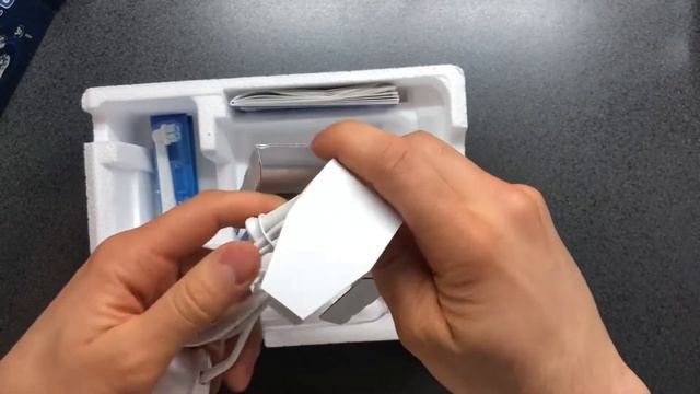 Unboxing Oral-B PRO 890 смотреть онлайн