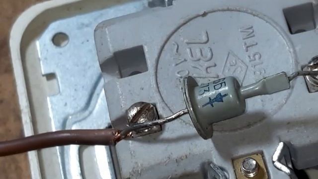 ВЫКЛЮЧАТЕЛЬ. "СЕКРЕТ" смотреть онлайн