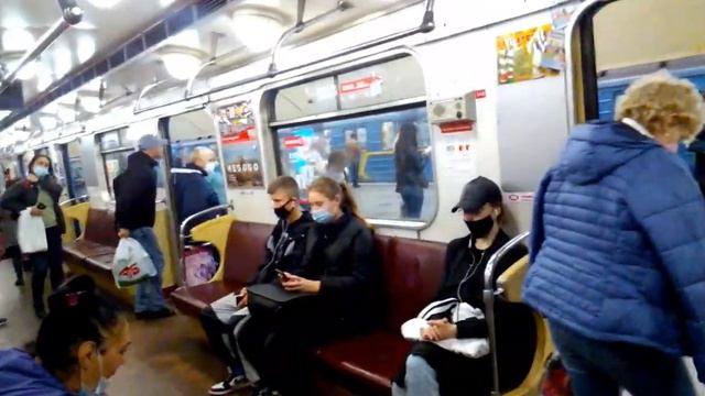 "Задержка на открытие дверей метро" вагон 6260 состав серии Ема-501/Ема-502 смотреть онлайн