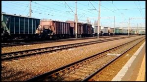 ВЛ80к-113 приписан до ТЧ-5 Полтава прибывает на 5 путь станции Полтава-Киевская