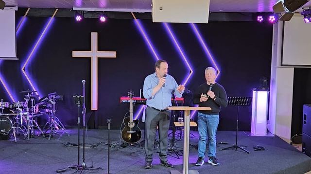 Воскресное русскоязычное Богослужение Церкви, " Лучи Радости''.10.03.24 смотреть онлайн