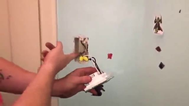 The installation and connection for Oittm Smart Wi-Fi Switch смотреть онлайн