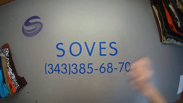 Продан. С 88. Уп № 31 (2022). Ветровки ж/м, крем. Англия. 52 единицы. С/с 478 рублей за единицу