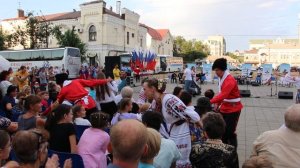 Государственный ансамбль казачьей песни «Криница» - «Черноморец идёт»