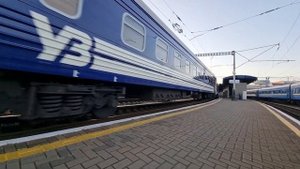 🇺🇦 "Денний в Хелм" Електровоз ЧС8-009 з поїздом D 119 Київ - Хелм