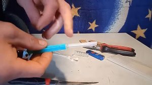 ТЕРМОПИСТОЛЕТ СВОИМИ РУКАМИ.КРУТАЯ ИДЕЯ ДЛЯ САМОДЕЛКИ!