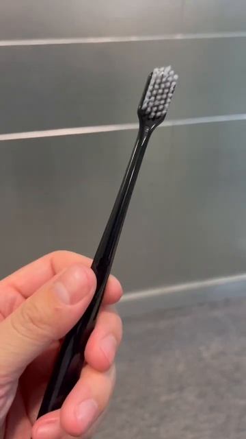 @Sugereoralcare Delicated Brush Head With Charcoal bristels смотреть онлайн