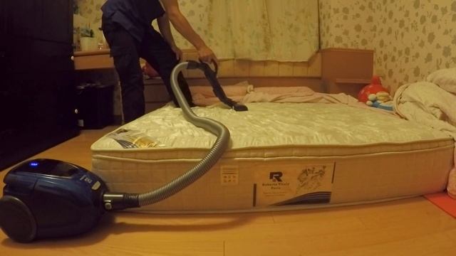 伊萊克斯Electrolux ultraone mini藍寶精靈吸塵瞞測試 смотреть онлайн