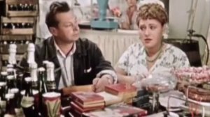 Фрагмент из фильма " Королева Бензоколонки "