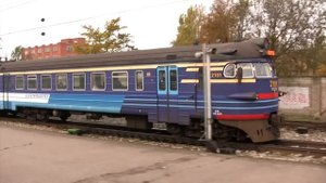 Последний кругломордый электропоезд ЭР2-1027 / ER2-1027 EMU