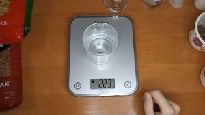 Демонстрация работы кухонных весов Tefal BC5004V1