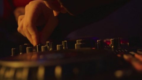 Квартирник школы диджеинга