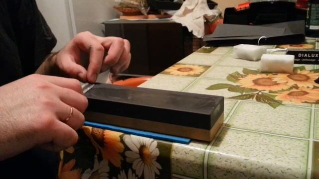 На кухне: заточка Opinel Inox. Opinel sharpeninig