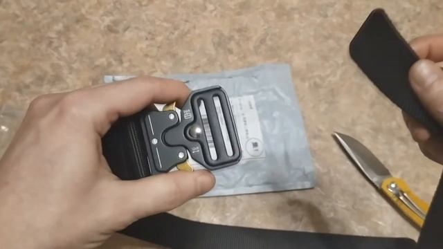 распаковка: ремень с пряжкой кобра смотреть онлайн