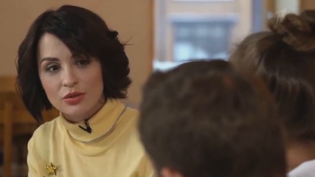 КАТЯ АДУШКИНА НА 1 КАНАЛЕ 26.04.18 смотреть онлайн