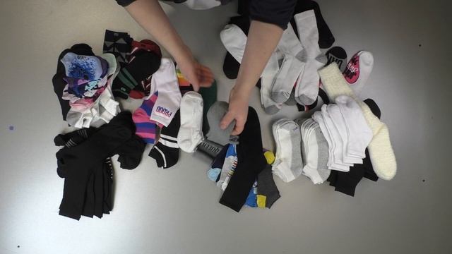 лот 1650 носки взрослые сток (3.2 кг, 101 шт, 5760 руб, 57 руб /шт) смотреть онлайн