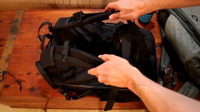 Peak Design Travel Backpack VS Tortuga Outbreaker смотреть онлайн