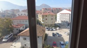 Регулируем пластиковые окна