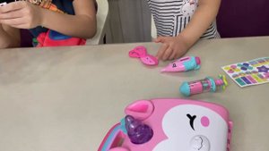 Kindi Kids набор доктора.  Игрушка для детей. Milasha Show. Лечим куклу Кинди Кидз.