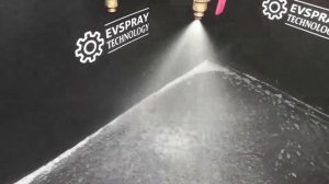 Полноконусная форсунка. (7,41 л/мин при 3 бар, угол распыления 65°)