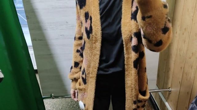 Секонд хенд / Необычная находка. Hugo Boss, Calvin Klein, Marc Jacobs. смотреть онлайн