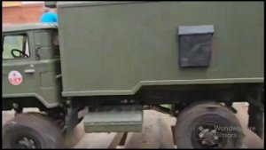 Газ-66 WPL B-24 + кунг  преодолевает полосу препятствий