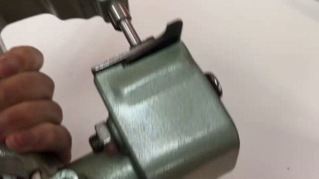 Мешкосшивательная машина