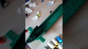 как  собрать полу-самоделный самолёт из Лего👍
