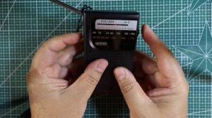 Винтажный портативный недорогой FM AM радиоприемник
