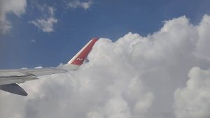 Взлет самолета в Казани