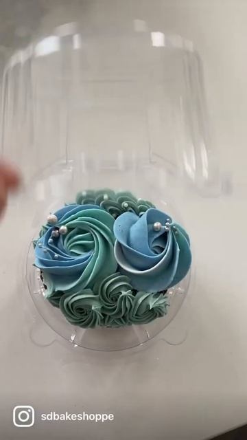 My FAVOURITE Cupcake Packaging | No More Damage to Your Cupcakes | #youtubeshorts смотреть онлайн