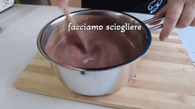 TORTA coi BAFFI per la Festa del Papà  Pan di Spagna e Ganache al Cioccolato e Caffè
