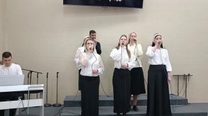 Ему имя: Чудный / Христианские песни