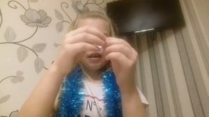 Как сделать снежинки из круга и снег