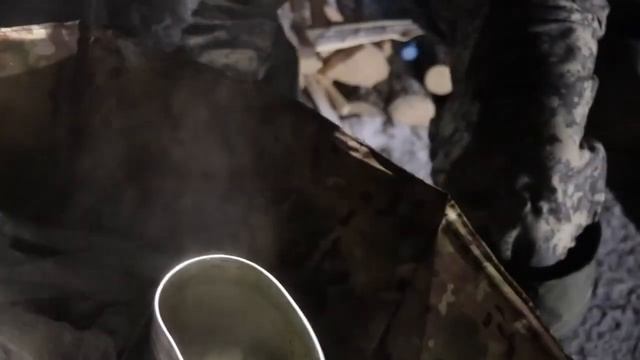 19° Одиночная Ночёвка в Тайге в спальном мешке Winter На этот раз без печки! смотреть онлайн