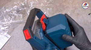 Bosch GLI 18V-2200 C PROFESSIONAL IP 64 CORDLESS JOBSITE LED LIGHT