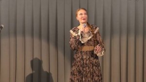 "Белой акации гроздья душистые" Поёт восхитительная Анастасия Лысякова. Рояль - Дмитрий Карпов!!!