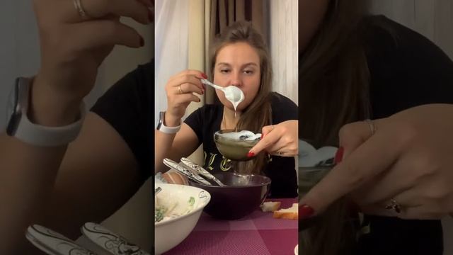 МУКБАНГ