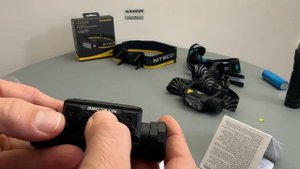 Nitecore HC65 UHE - 2000 Lumen - 3 Lichtquellen