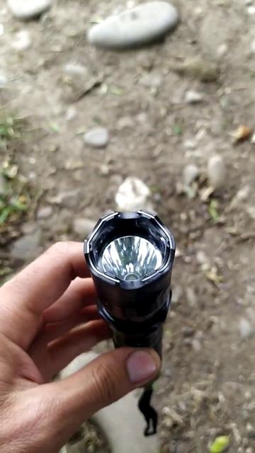 Шокер с фонариком смотреть онлайн