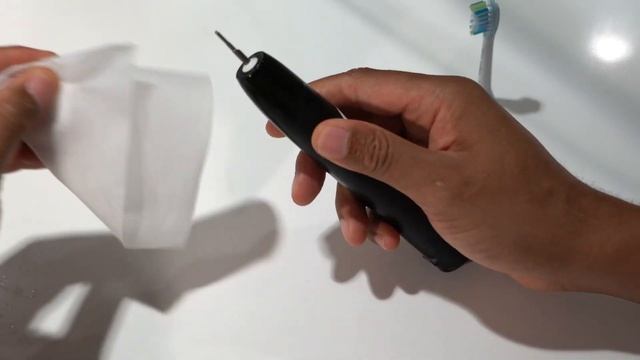 Philips Sonic Care Toothbrush - How to Replace Toothbrush Head смотреть онлайн