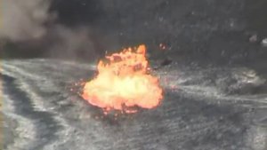 МУСОР КИДАЮТ В ЛАВУ !