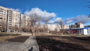 Кварталы Мирный, Заречный, Ольховский, Степной прогулка. Луганск. ЛНР. Россия.