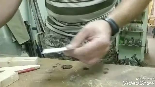 Якут из клапана и обычный нож из 3hr13 , небольшой тэст и небольшое сравнение с 65г (ресора) смотреть онлайн