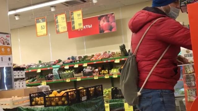 ЛЮДИ НЕ ХОТЯТ УМИРАТЬ /ДИКСИ В КОРЕНЬ ОХАМЕЛИ  /БОРЗЫЕ ОХРАННИКИ! / ПРОСРОЧКИ ВЕСЬ МАГАЗИН/